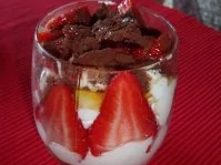 Erdbeer-Quark-Dessert - Rezept