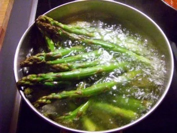 Gratinierter grüner Spargel - Rezept - Bild Nr. 3