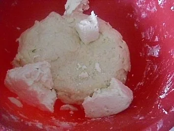 Griechisches Käsegebäck ~ Biscotakia me feta - Rezept - Bild Nr. 3