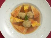 Rinderconsommé mit dreierlei Einlagen - Rezept - Bild Nr. 9