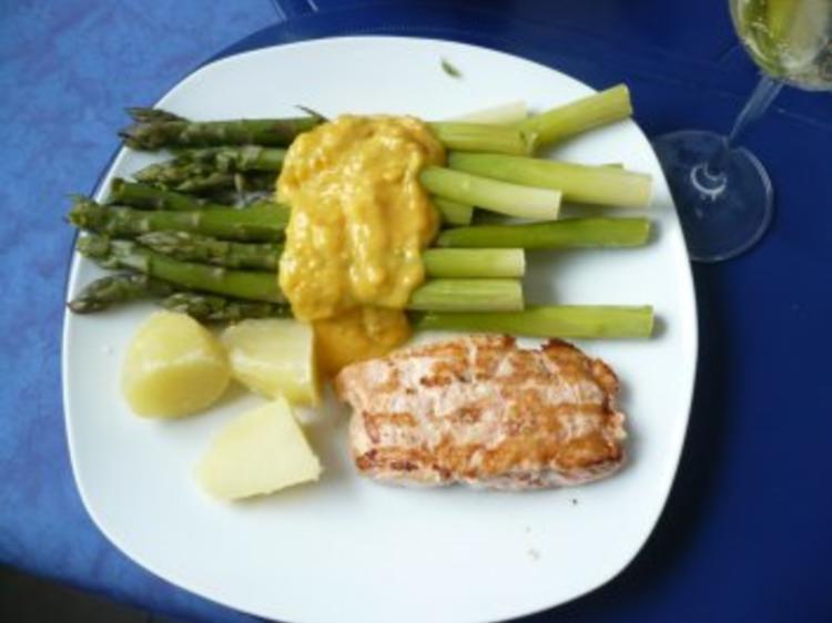 Lachs, Orangensoße und grüner Spargel - einfach - von rollimops