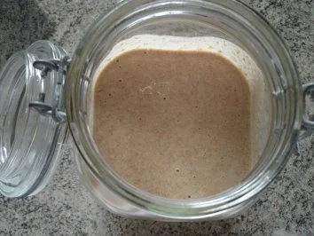 Rezept: Sauerteig Sauerteig - Rezept