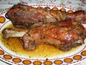 Rezept: Putenkeulen aus dem Bratschlauch Bild Nr. 2 Putenkeulen aus dem Bratschlauch - Rezept - Bild Nr. 2