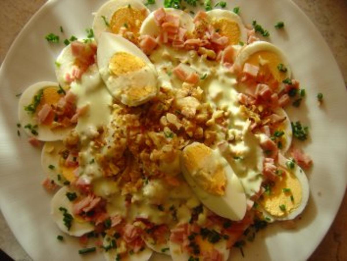 Spargel-Eier-Salat mit Kiwidressing - Rezept