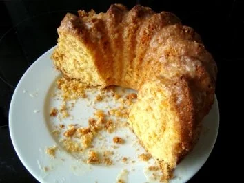 Rezept: Orangen-Gugelhupf Bild Nr. 2 Orangen-Gugelhupf - Rezept - Bild Nr. 2