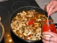 Rezept: Putengeschnetzeltes mit Rösti Bild Nr. 4 Putengeschnetzeltes mit Rösti - Rezept - Bild Nr. 4