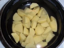 Spargel überbacken mit einer Käse-Sahnesoße und Petersilienkartoffeln - Rezept - Bild Nr. 4