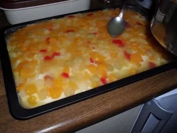 Corina`s Buttermilch - Obstkuchen (Bilder sind online) - Rezept - Bild Nr. 3