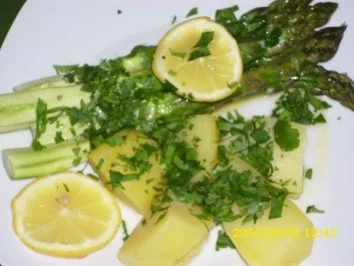 Rezept: Gemüse: Spargel aus der Folie Gemüse: Spargel aus der Folie - Rezept
