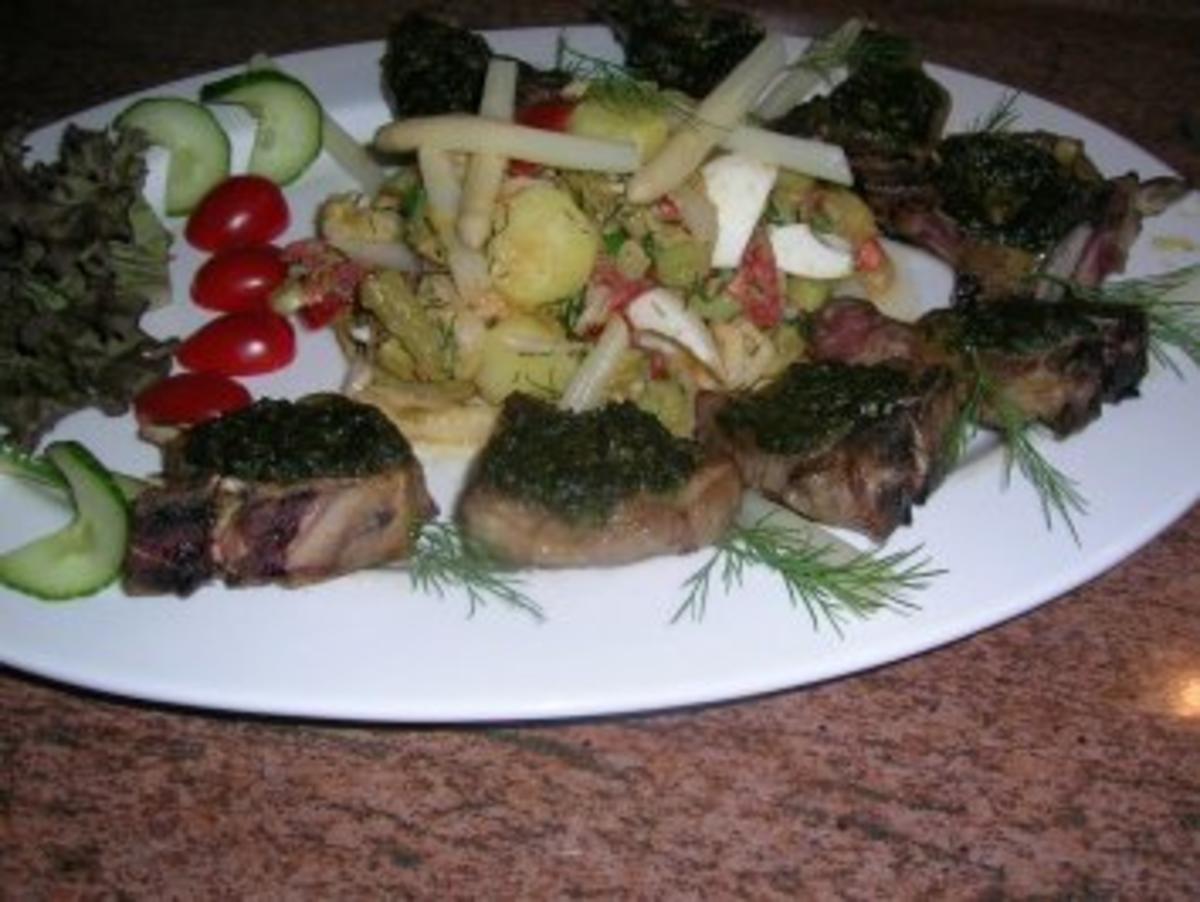Lammkoteletts mit Bärlauchkruste an Spargel-Kartoffelsalat - ein kleiner Frühlingsgruß - Rezept - Bild Nr. 3