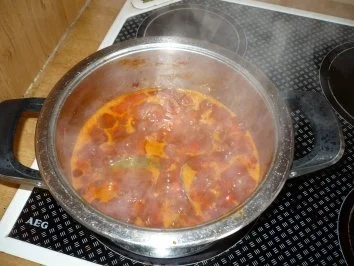 Scharfes Gulasch mit Herz " INGRID " - Rezept - Bild Nr. 4