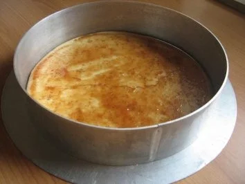 Rezept: Schwarzwälder Kirschtorte Bild Nr. 2 Schwarzwälder Kirschtorte - Rezept - Bild Nr. 2