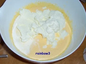 Rezept: Backen: Quarktorte ohne Teigboden Bild Nr. 3 Backen: Quarktorte ohne Teigboden - Rezept - Bild Nr. 3