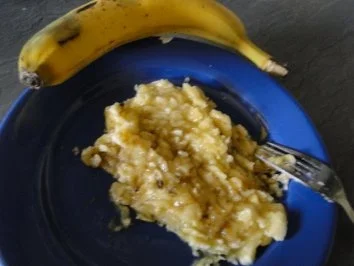 Blätterteigkekse lecker herzhaft gefüllt      (Fotos) - Rezept - Bild Nr. 2