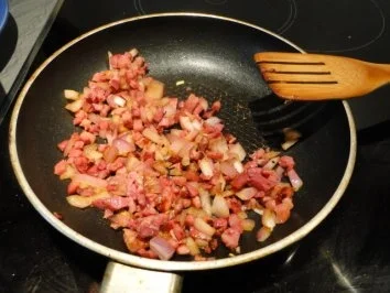 Blätterteigkekse lecker herzhaft gefüllt      (Fotos) - Rezept - Bild Nr. 5