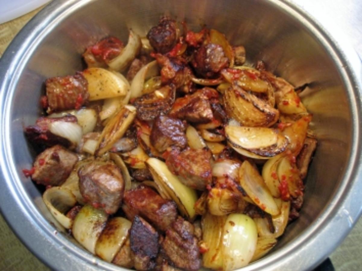 Rinds-Gulasch ... - Rezept mit Bild - kochbar.de