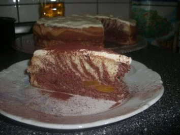 Rezept: Schoko-Pfirsich-Biskuit Schoko-Pfirsich-Biskuit - Rezept