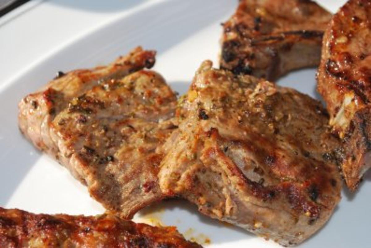 Schweinefilet vom Grill mit scharfer Rosmarinmarinade - Rezept