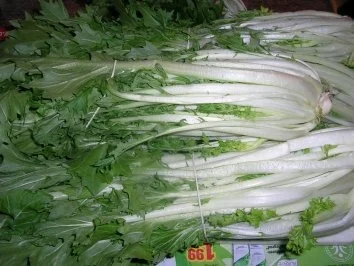 Rezept: Rübstielgemüse - alte, fast vergessene Hausmannskost- aber wir lieben das Frühlingsgemüse Bild Nr. 2 Rübstielgemüse - alte, fast vergessene Hausmannskost- aber wir lieben das Frühlingsgemüse - Rezept - Bild Nr. 2