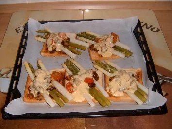 Spargeltoast mit gebratenen Egerlingen - Rezept - Bild Nr. 6