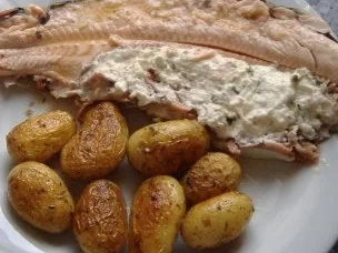 Gefüllte Lachsforelle mit Bacon - Rezept