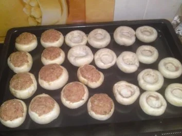 Champignons gefüllt mit Hack - Rezept - Bild Nr. 4