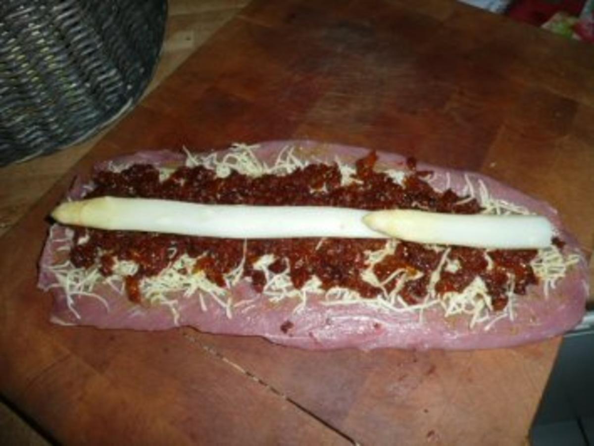 HAUPTGERICHT/FLEISCH:Schweinefilet gefüllt 2 - Rezept - Bild Nr. 3