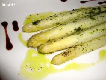 ASPARAGI A MO' DI LUNA - Spargel nach Luna's Art - Rezept - Bild Nr. 2
