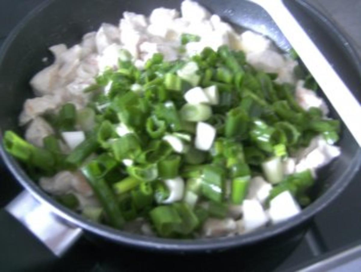 Hähnchen-Minutenschnitzel in Curry-Sahne Gemüse-Bett - Rezept - Bild Nr. 4