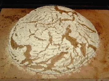 Rustikales Landbrot  - Sauerteigbrot - Rezept