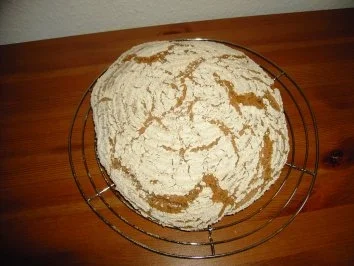 Rustikales Landbrot  - Sauerteigbrot - Rezept - Bild Nr. 2
