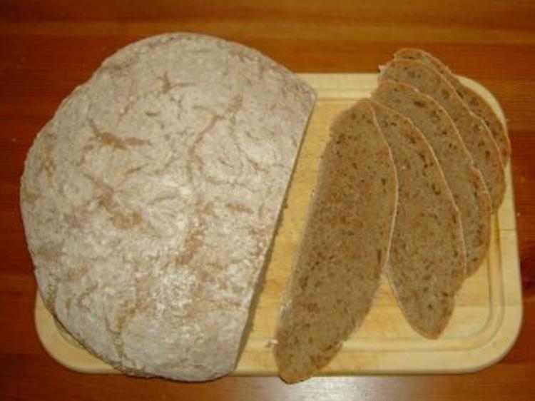 Rustikales Landbrot - Sauerteigbrot - Rezept - kochbar.de