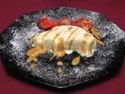 Maracuja-Ricotta-Creme mit frittierten Erdbeeren und Karamell - Rezept - Bild Nr. 2