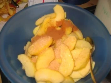 Backwaren: Apfel-Streusel-Kuchen - Rezept - Bild Nr. 8