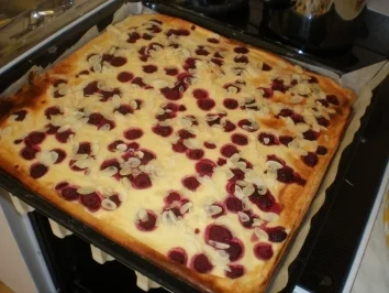 Himbeer-Quark-Kuchen vom Blech - Rezept