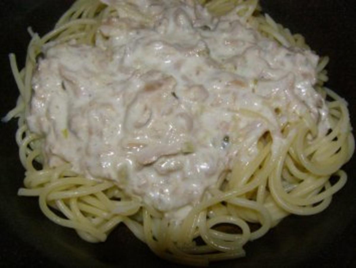 Spaghetti mit Thunfischsahnesoße - Rezept - Bild Nr. 3