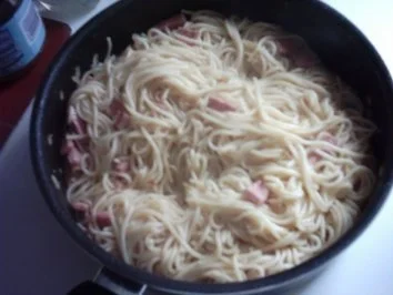 Spagetti mit Jagdwurst - Rezept