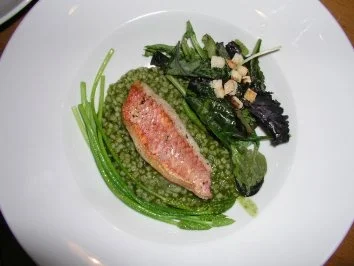 Bärlauchgraupen- Risotto mit Rotbarbenfilet und - Rezept - Bild Nr. 3