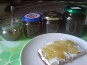 Eingemachtes  Löwenzahn-Melisse-Gelee - Rezept - Bild Nr. 3