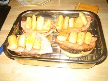 Rezept: Snacks - Tostato Panini con prosciutto, asparagi e formaggio – geröstete Brötchen Bild Nr. 5 Snacks - Tostato Panini con prosciutto, asparagi e formaggio – geröstete Brötchen - Rezept - Bild Nr. 5