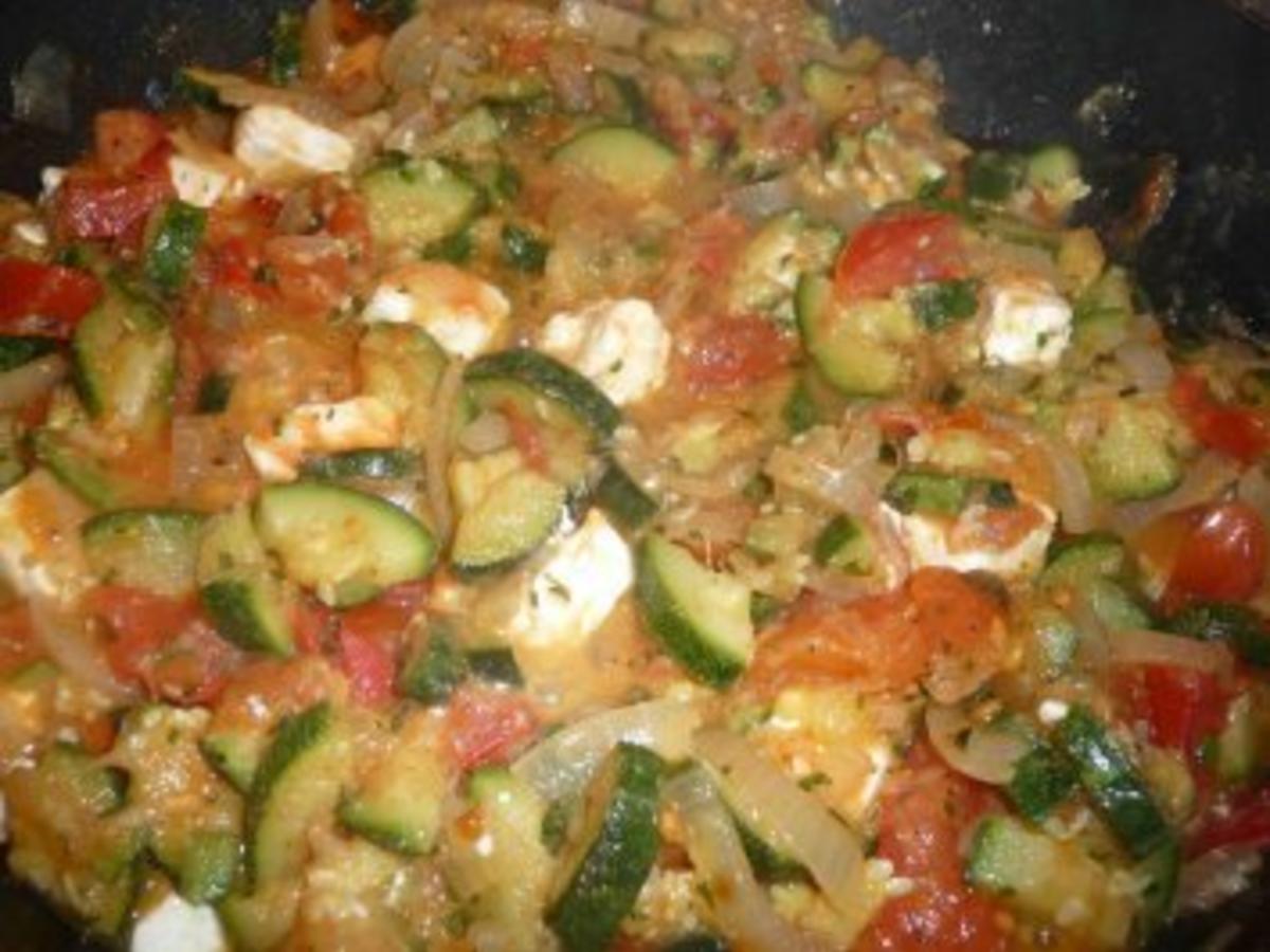 Tomaten Zucchini Pfanne - einfach - von cleo64