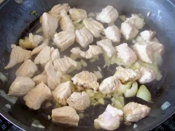 Rezept: Kochen: Spargel-Pfanne mit Putenbrust Bild Nr. 3 Kochen: Spargel-Pfanne mit Putenbrust - Rezept - Bild Nr. 3