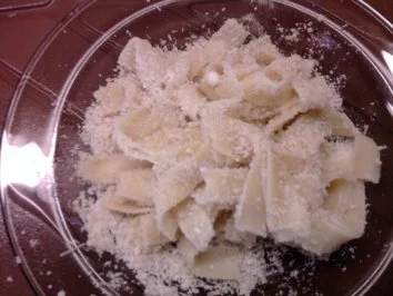 Frittierte Parmesan-Knoblauch-Nudel - Rezept - Bild Nr. 6