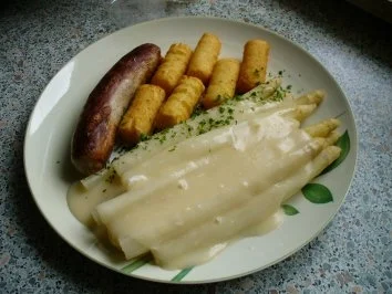 Spargel, Kroketten und Bratwurst - Rezept - Bild Nr. 3
