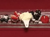 Vanille-Mascarpone-Créme mit Mousse von frischen Beeren an Crema di Balsamico (Detlef D!) - Rezept