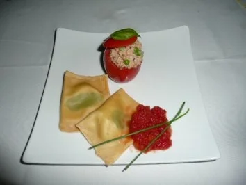 TAPAS/FISCHTomaten gefüllt mit Thunfisch-Erbsen - Rezept - Bild Nr. 5