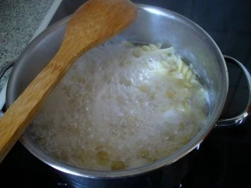 Tomatensoße - á la Dietz - auf Spirelli - Rezept - Bild Nr. 3