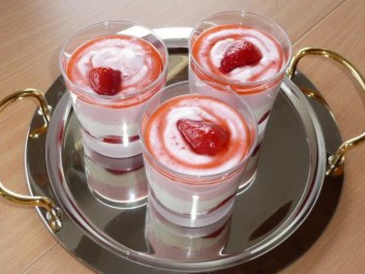 Dessert: Erdbeer- Joghurt-Quark - Rezept - kochbar.de