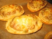 Party: Hackfleisch-Käse-Semmeln - Rezept