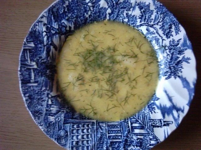 Joghurtsuppe mit Dill - Rezept